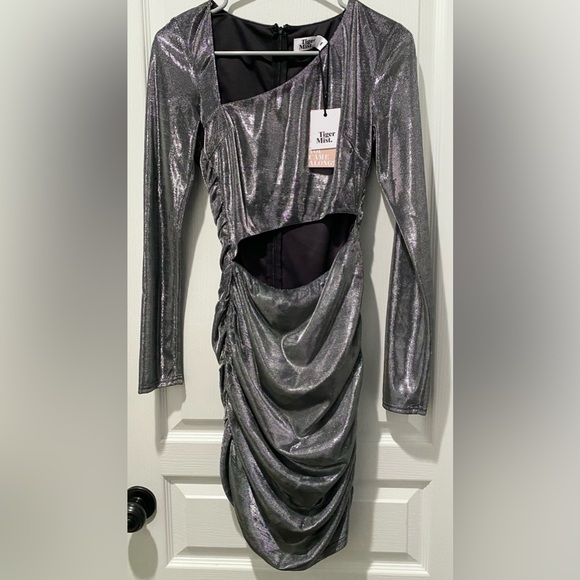 NWT Tiger Mist. Belle Silver Asymmetric Neck Bodycon Mini Dress Waist Cut Out - Picture 6 of 11